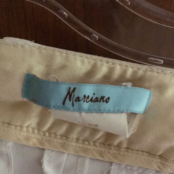 Female Marciano white shorts size4 - Picture 3 of 6